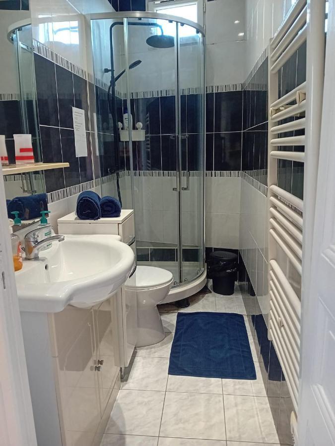 Appartement Lumineux A Arcueil-Cachan Esterno foto